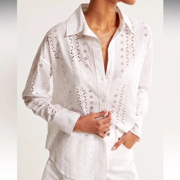 Abercrombie Eyelet Embroidered Button Up Blouse White Oversized XS - Picture 5 of 9